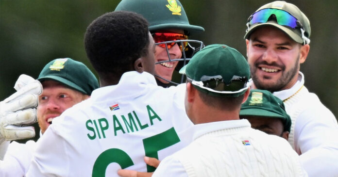 South-Africa-Wins-Cricket-New-Zealand South Africa Wins Second Test to Draw with New Zealand
