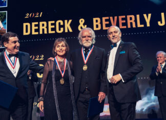 L-R: VP of Flag & Honors Dr. Martin Nweeia, 2021 Explorers Club Medal recipients Beverly and Dereck Joubert, and TEC President Richard Garriott ?: Peter Domorak