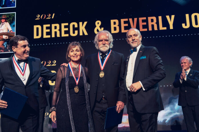 Derek and Beverly Joubert L-R: VP of Flag & Honors Dr. Martin Nweeia, 2021 Explorers Club Medal recipients Beverly and Dereck Joubert, and TEC President Richard Garriott ?: Peter Domorak