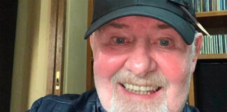 Leon Schuster Shares Miracle He Saw Before His Beloved Mom Passed Away at 100
