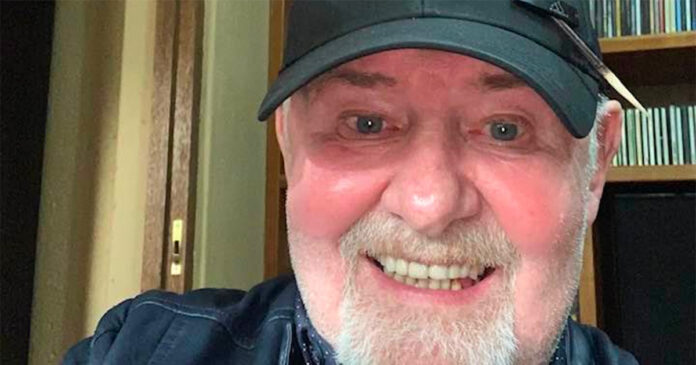 Leon Schuster Shares Miracle He Saw Before His Beloved Mom Passed Away at 100