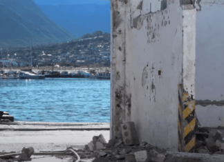 Saving Hout Bay Harbour | Carte Blanche
