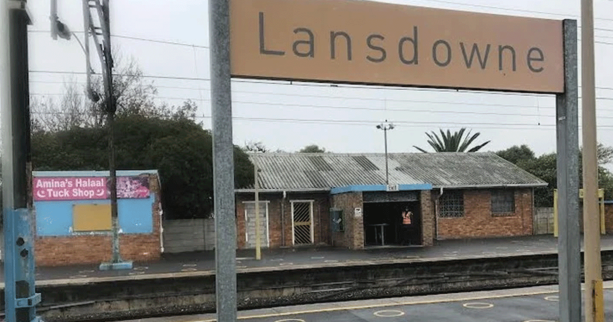 Lansdowne Train Station is Full of Excrement, Garbage... and Rats