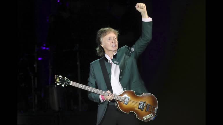 WATCH Paul McCartney Turns 80! SA Radio Presenter Describes the Unforgettable Concert
