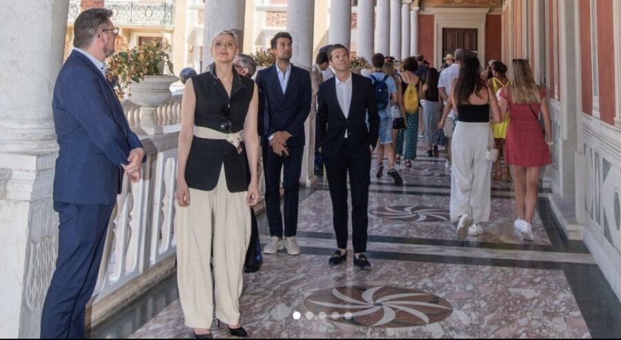 Princess Charlene Delights Tourists at Monaco Palace with Surprise Appearance