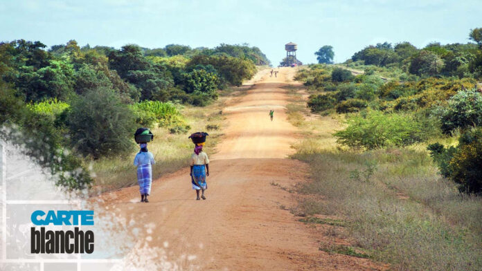 mayhem in mozambique carte blanche