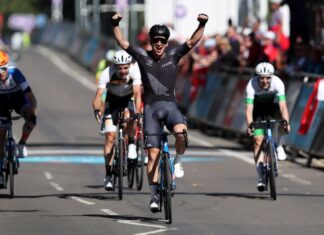 SA Cyclist Daryl Impey Surges to Silver Medal at Commonwealth Games 2022