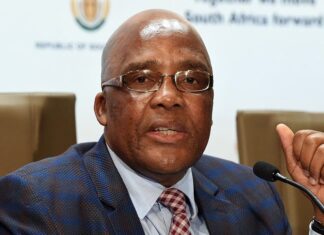 Dr Aaron Motsoaledi