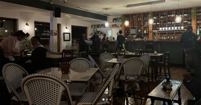 Mmusi-Maimane-restaurant-attack-Cape-Town Mmusi Maimane Robbed at Gunpoint