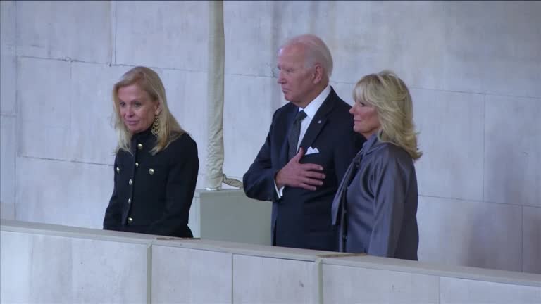World leaders descend on London ahead of Queen Elizabeth's funeral