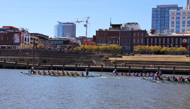 dragon boat racing South African expats in Nashville USA 
