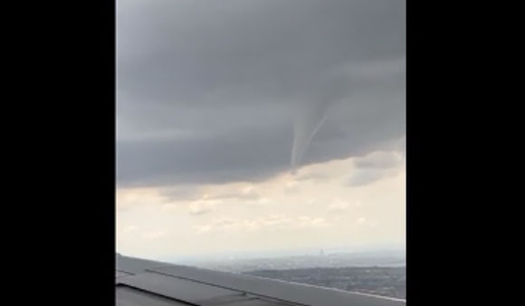 Passengers Flying into Joburg Spot Funnel Cloud