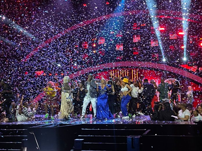 Police Officer Thapelo Molomo WINS SA Idols Police Officer Thapelo Molomo WINS SA Idols