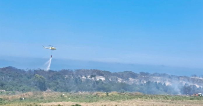 Gift-of-the-Givers-helicopter-Nelson-Mandela-Bay Gqeberha Fire: Gift of the Givers Flies In to Help as Firefighters Battle Raging Fires