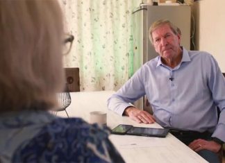 CARTE BLANCHE: Shameless Syndicates Scam SA Pensioners Out Of Hundreds of Thousands of Rands
