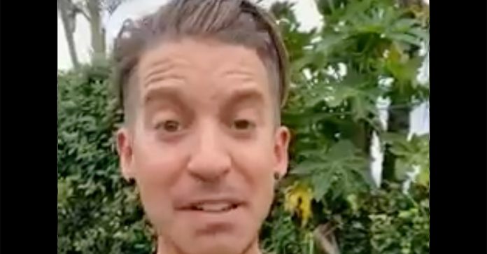 Kevin-Fraser-on-Indonesia SA Comedian Kevin Fraser's Response to Indonesia's New No Sex Before Marriage Law