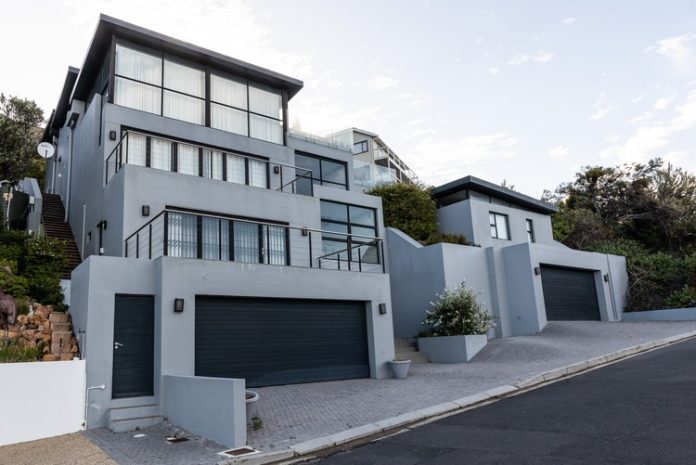 This luxurious mountainside mansion in Cape Town with sweeping views of Simon’s Town and False Bay was paid for with Lotto money meant to build toilets for schools in the Eastern Cape. Photo: Ashraf Hendricks
