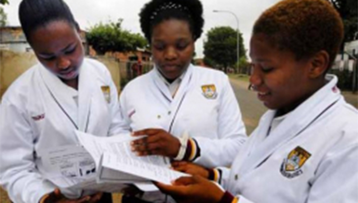 Basic Education Minister, Angie Motshekga, is Expected to Announce the Matric Results Later this Afternoon - South Africa's 'real' matric pass rate