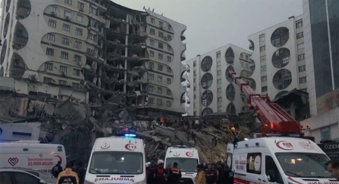 Catastrophic earthquake kills more than 660 in Turkey and Syria