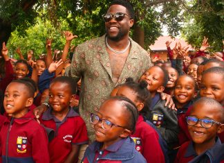 Kevin Hart and United States Ambassador Visit Masibambane College in Orange Farm. Source: Education Africa