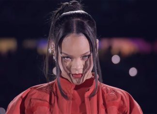 WATCH Rihanna debuts baby bump during Super Bowl performance
