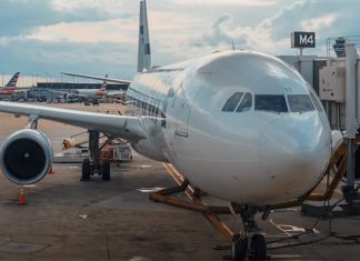 Carte Blanche reveals CAA's lack of action poses danger to SA air travel safety