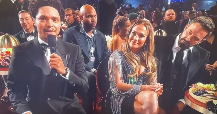 Trevor-Noah-mocks-Prince-Harry Trevor Noah makes fun of Prince Harry's frost-bitten crown jewels at Grammy Awards