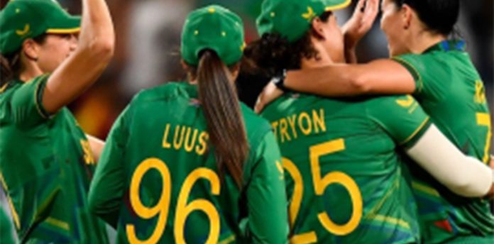 Future looks bright for women cricketers