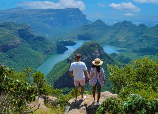 Australia warns travellers to SA about load shedding State of Disaster and crime