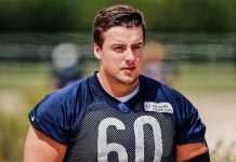 Chicago Bears signs South African NFL star Dieter Eiselen for fourth year