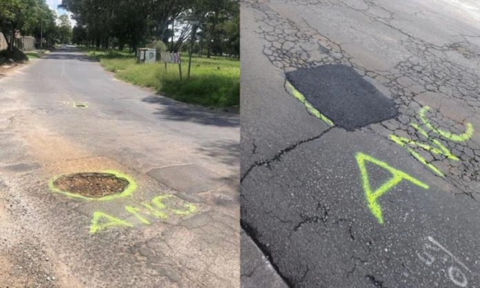Potholes Potholes