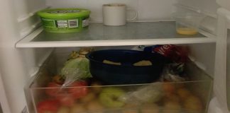 Food supply has run short for the poor. Photo: Godfrey Sigwela