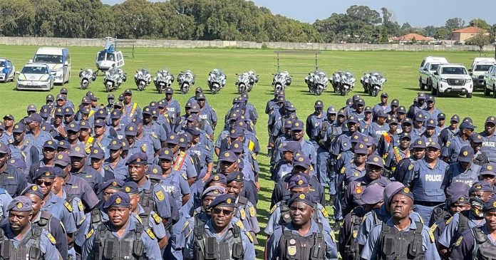 Australia and UK warn citizens about South Africa’s planned national shutdown on Monday Australia and UK warn citizens about South Africa’s planned national shutdown on Monday