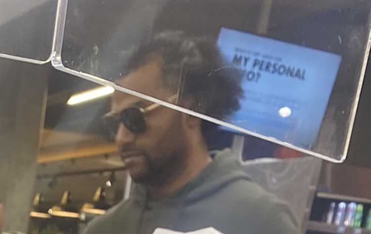 Man resembling Thabo Bester spotted in Sandton, nearly two months after his supposed death in prison fire