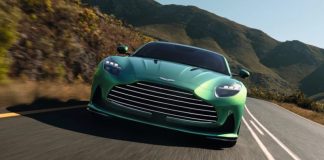 Aston Martin DB12
