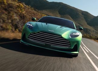 Aston Martin DB12