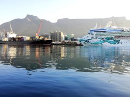 Cape Town achieves record breaking cruise tourism season. Photo: Jeff Lomey