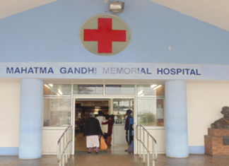 woman wakes up in mortuary