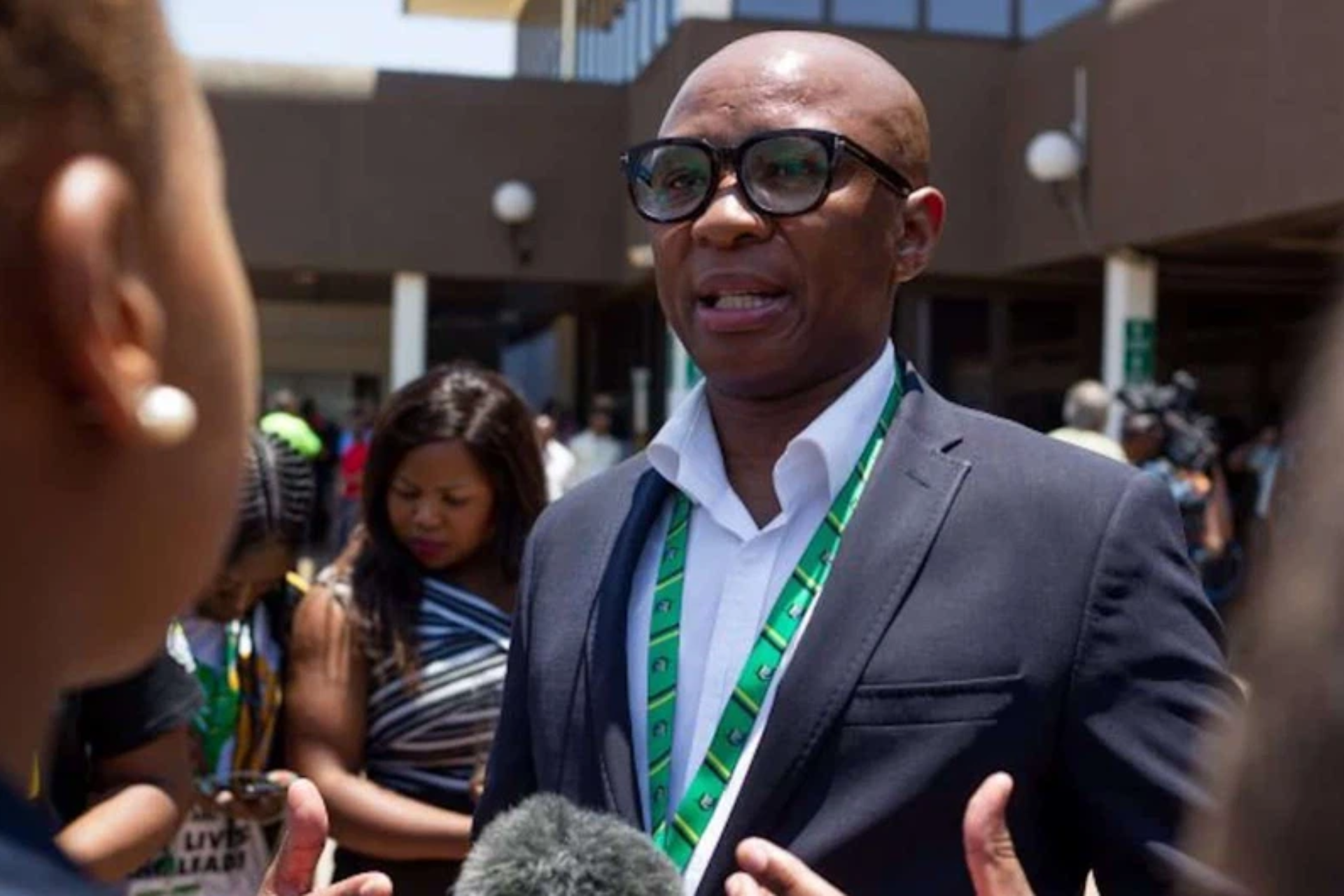 Zizi Kodwa corruption