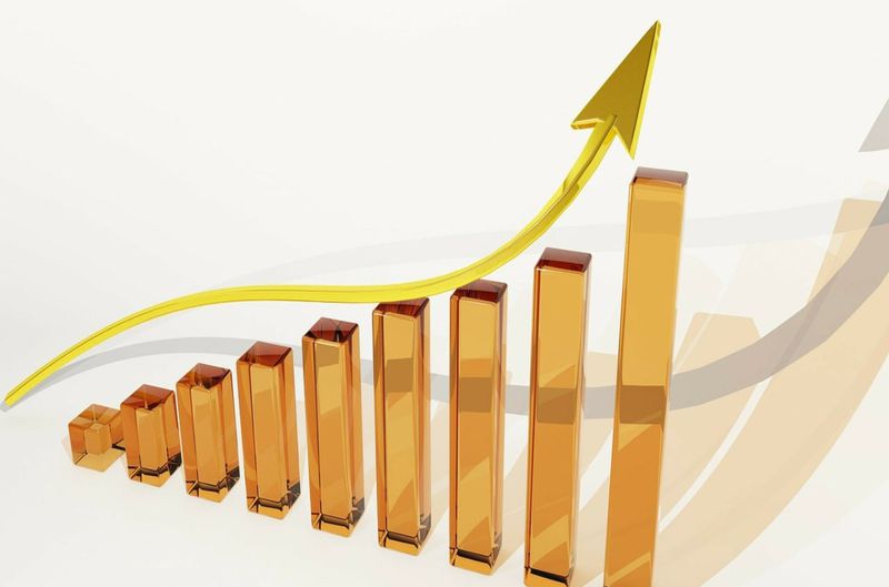 Economic growth favours restaurants