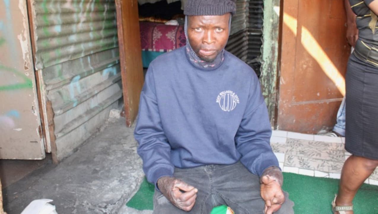 Residents of Johannesburg’s “dark buildings” fear for their lives after deadly fire