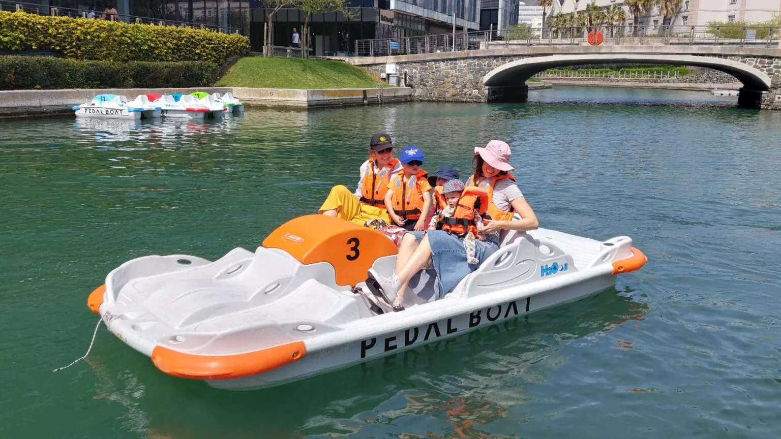 Take the kids out on the V&A canals. Image: supplied