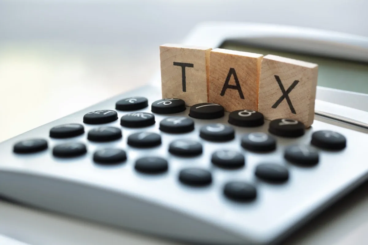 Experts delineate the five best ways to reduce your 2025 tax contribution.