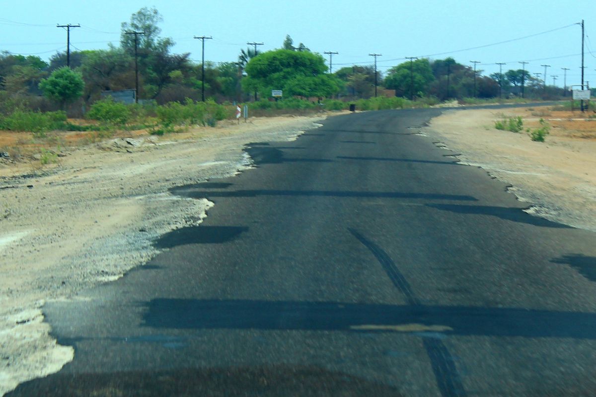 South Africa is spending more on road maintenance, yet provincial and municipal roads continue to deteriorate. What is going wrong?